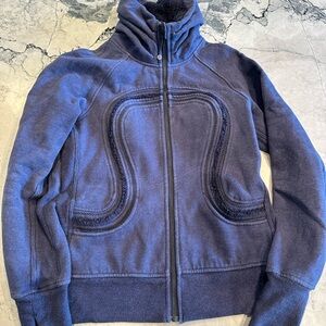 Lululemon Scuba
